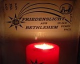 Betlémské světlo 2010 již skauti přivezli z Vídně - rozvážet po republice je budou 18. prosince